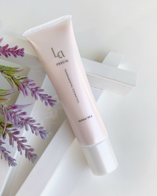 Функциональный SPF48 санскрин для лица 3 в 1 La PRECIA Sunout 48.6