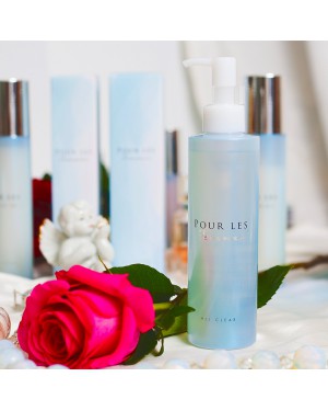 Очищающий гель 2 в 1 для умывания и демакияжа Pour Les Femmes All Clear